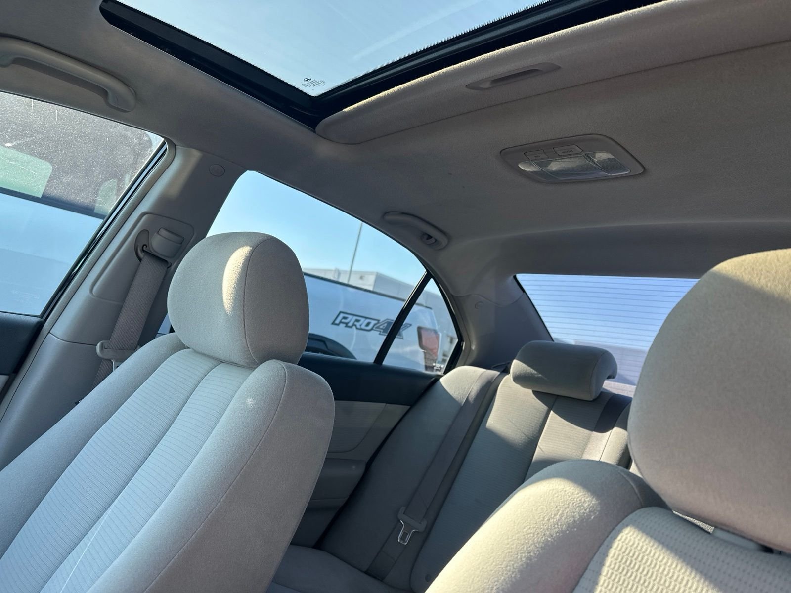 Used 2008 Black Hyundai GLS V6 image 5