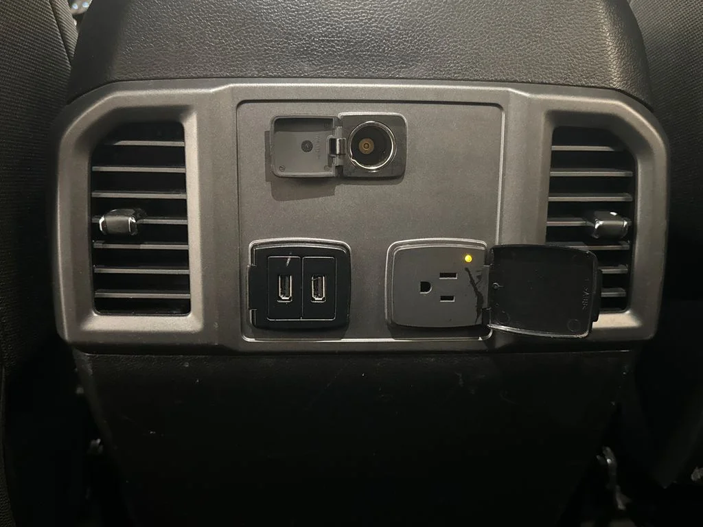 Used 2018 Silver Ford XLT image 31