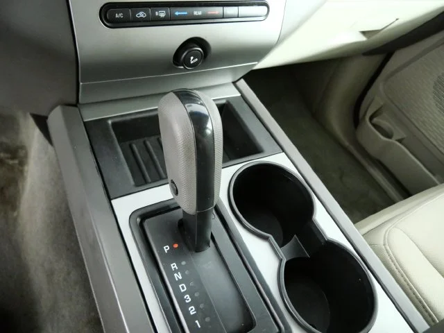 Used 2014 White Ford XL image 19