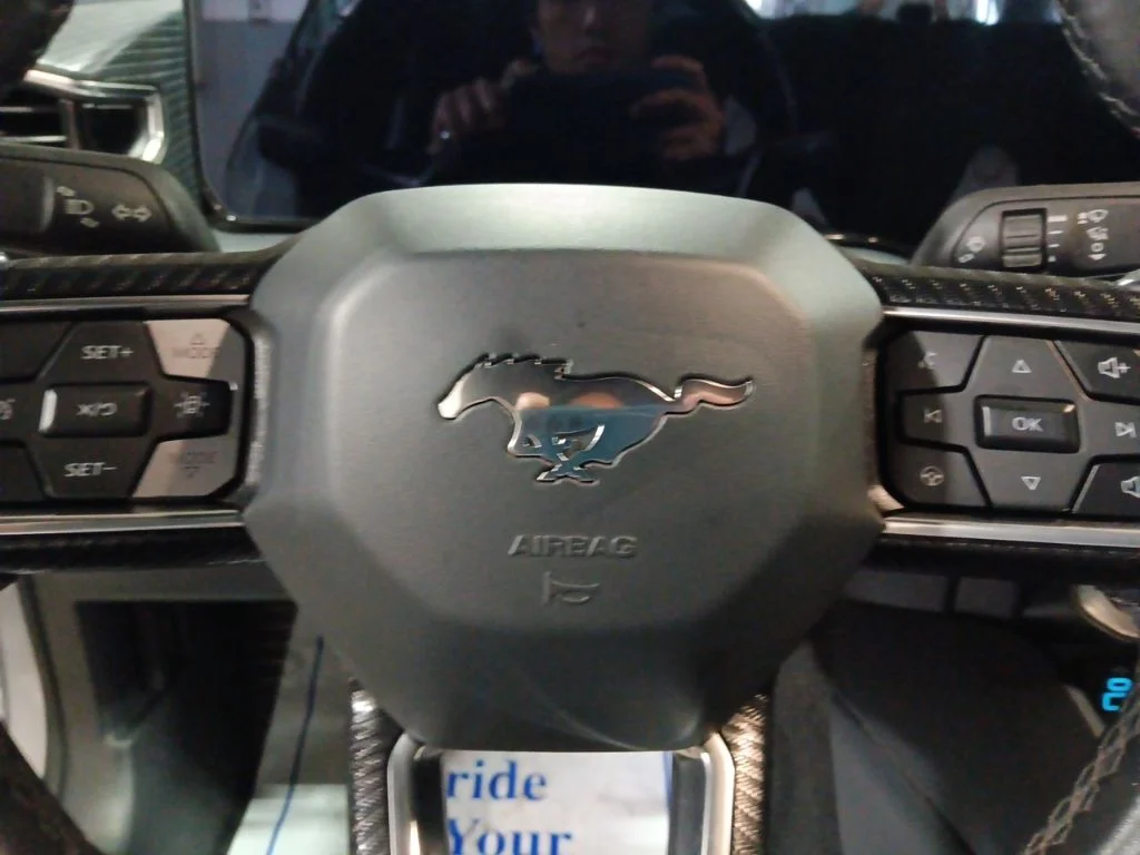Used 2025 Iconic Silver Metallic Ford EcoBoost Premium image 18