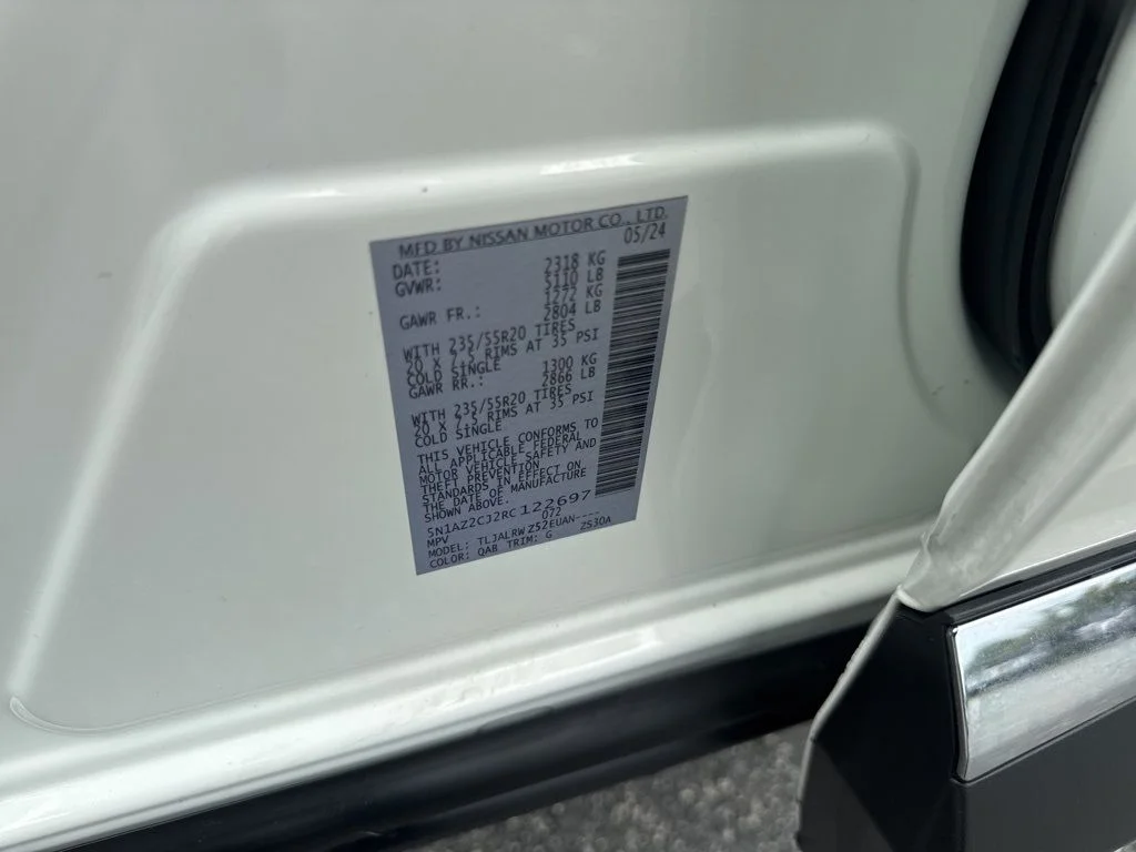 Used 2024 White Nissan SL image 39