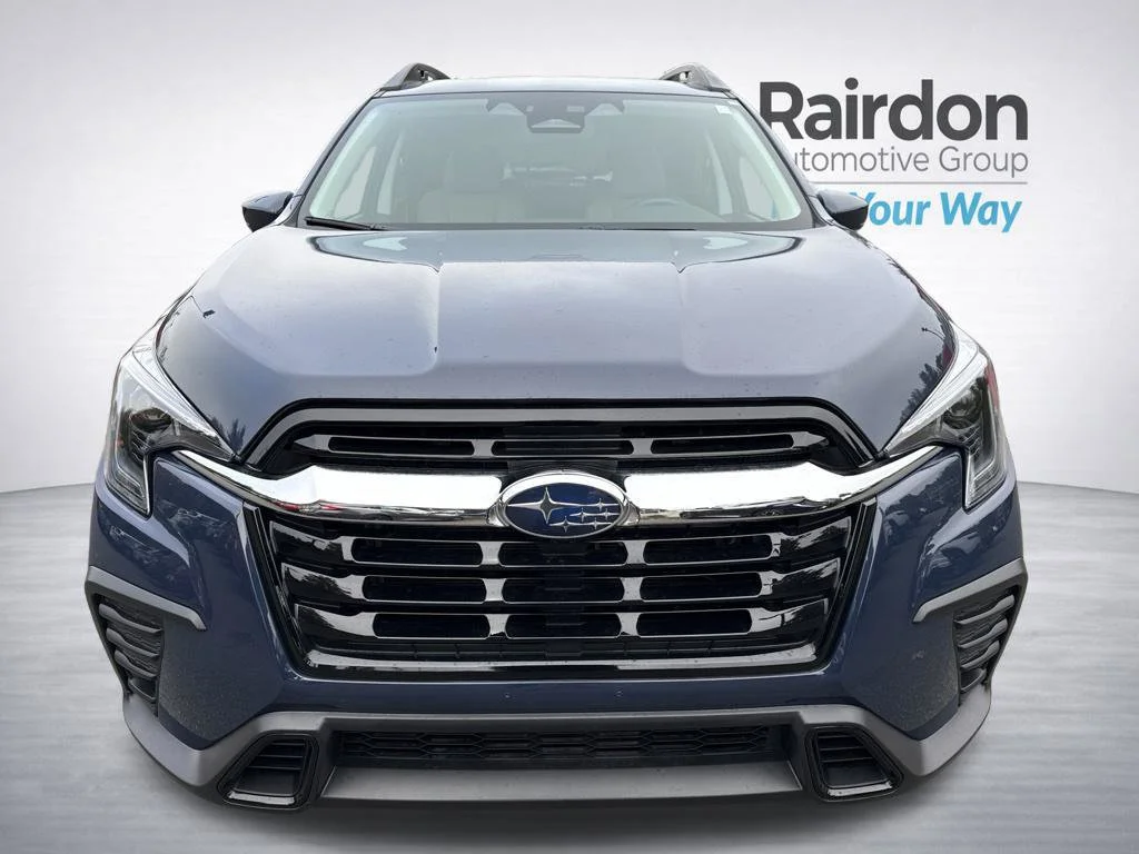 Used 2025  Subaru Premium image 28