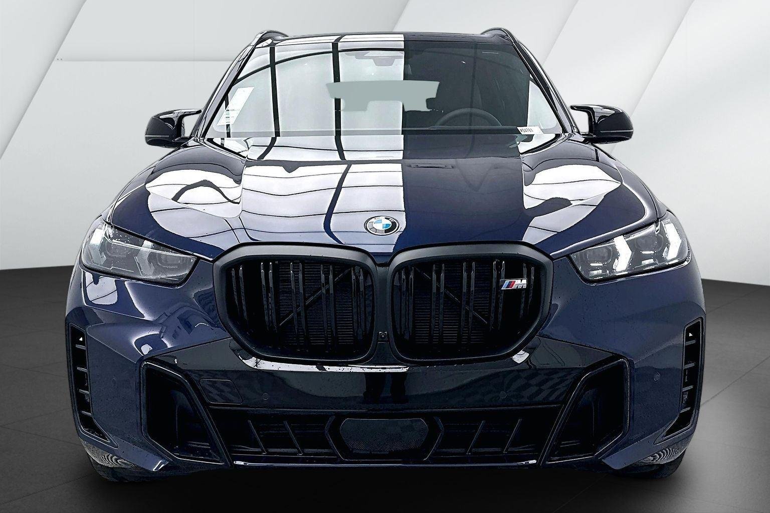 New 2026 Tanzanite Blue II Metallic BMW M60i image 2