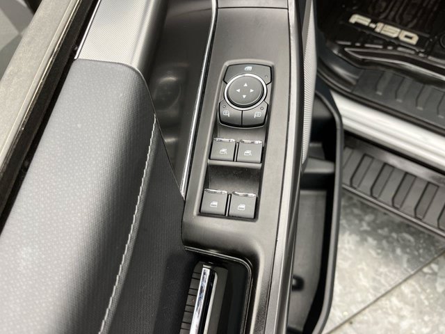 Used 2024 Avalanche Gray Ford XLT image 11
