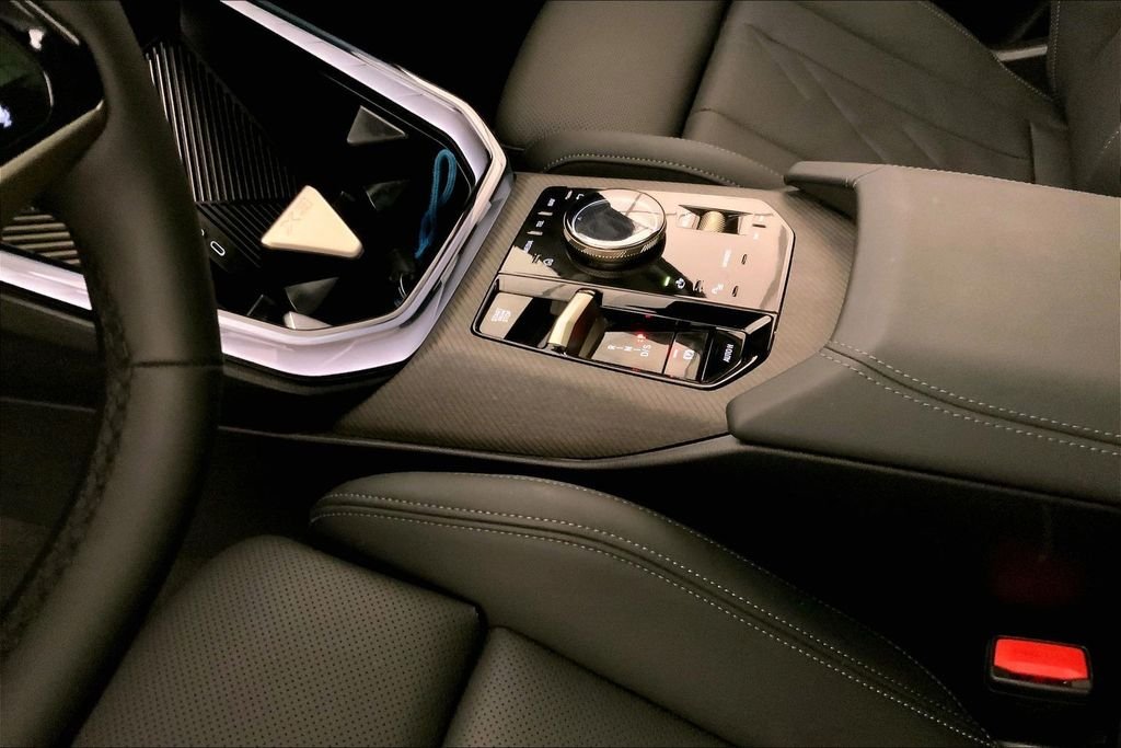 Used 2025 Black Sapphire Metallic BMW  image 22