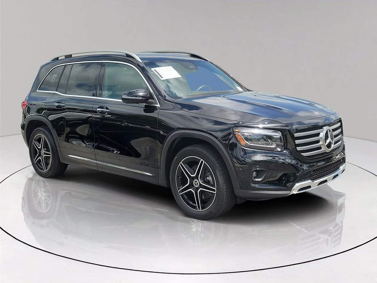 Certified Used 2026 Black Mercedes-Benz GLB 250 image 3