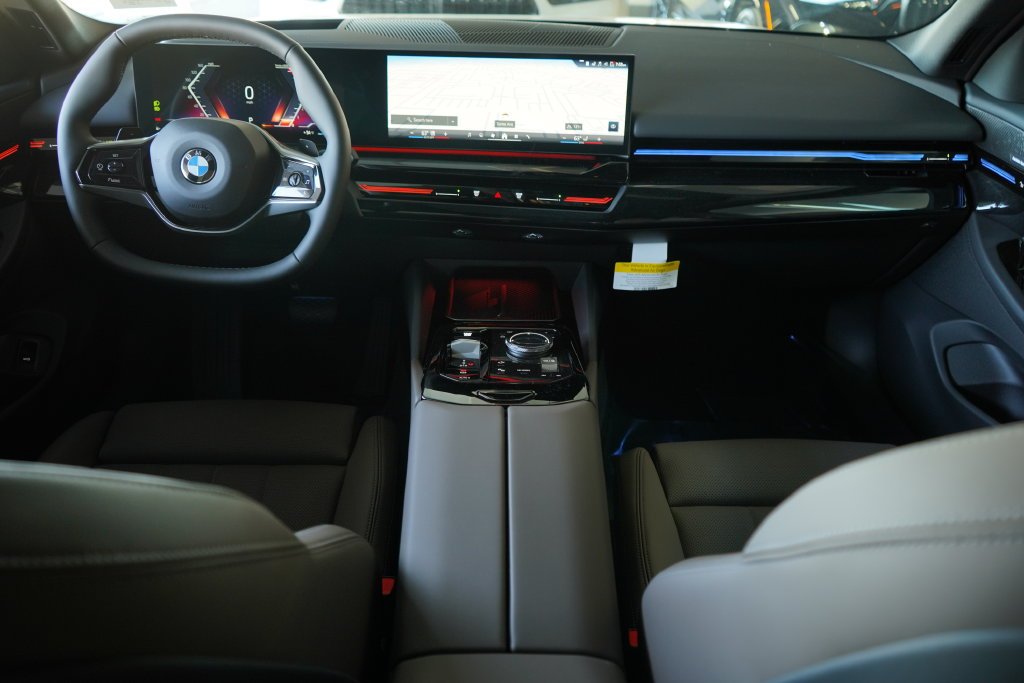 Used 2026 Dark Graphite BMW 530i image 14