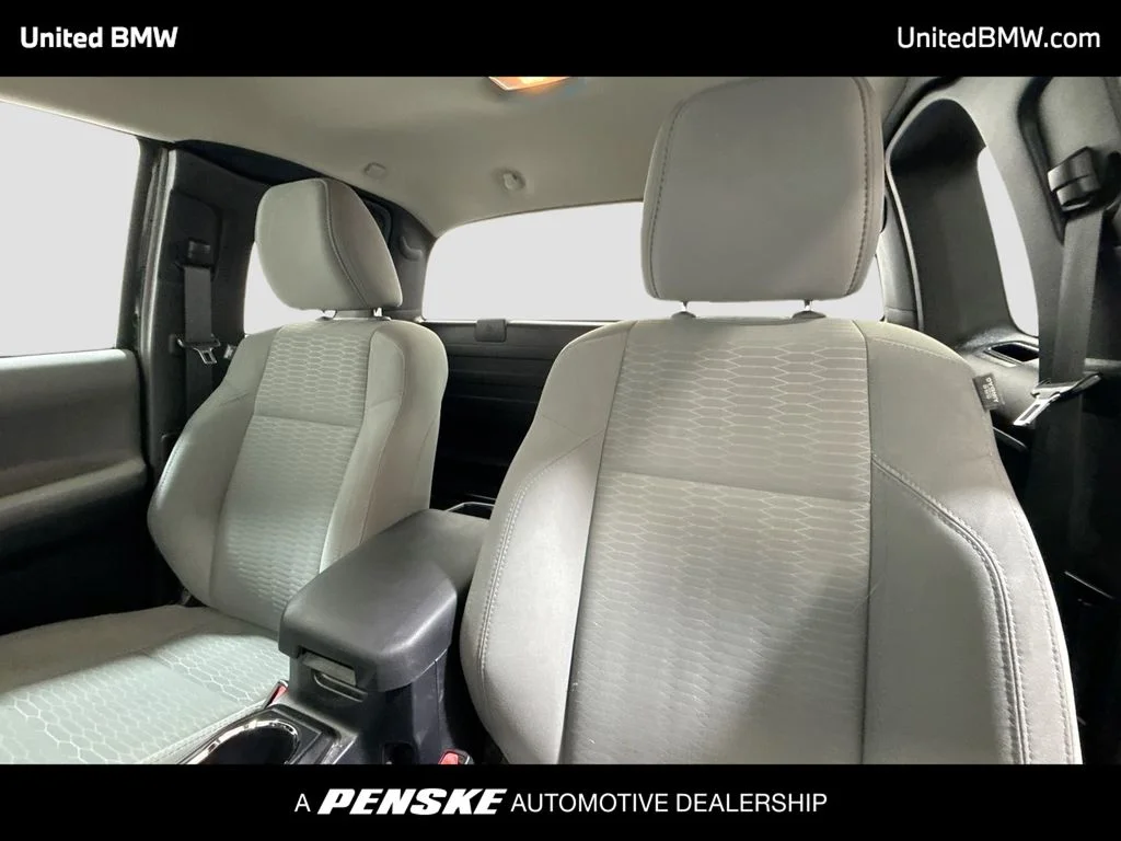 2018 Toyota Tacoma SR - Photo 5