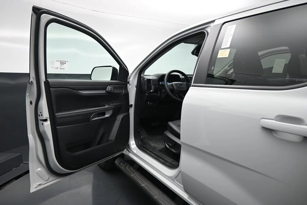 New 2026 Avalanche Ford Lariat image 8