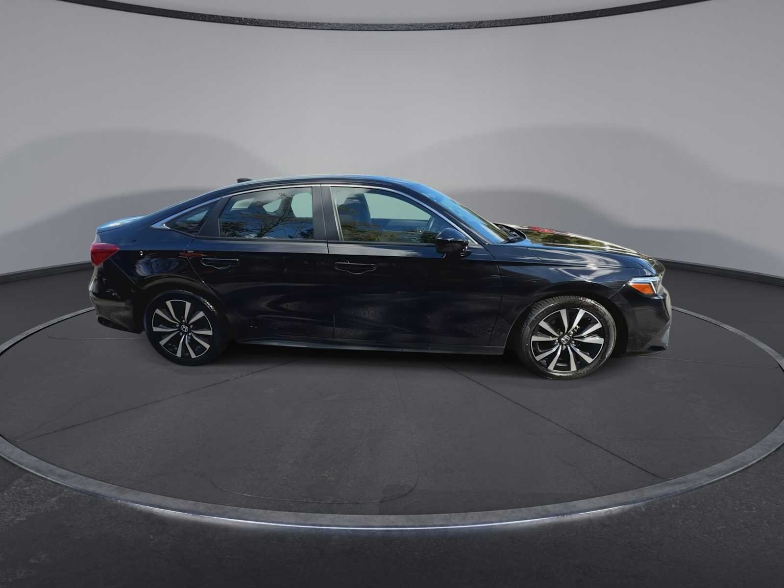 2024 Honda Civic EX - Photo 9