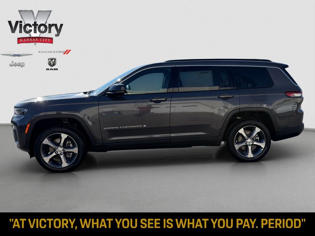 New 2026 Baltic Gray Metallic Clear-Coat Exterior Paint Jeep Limited image 4