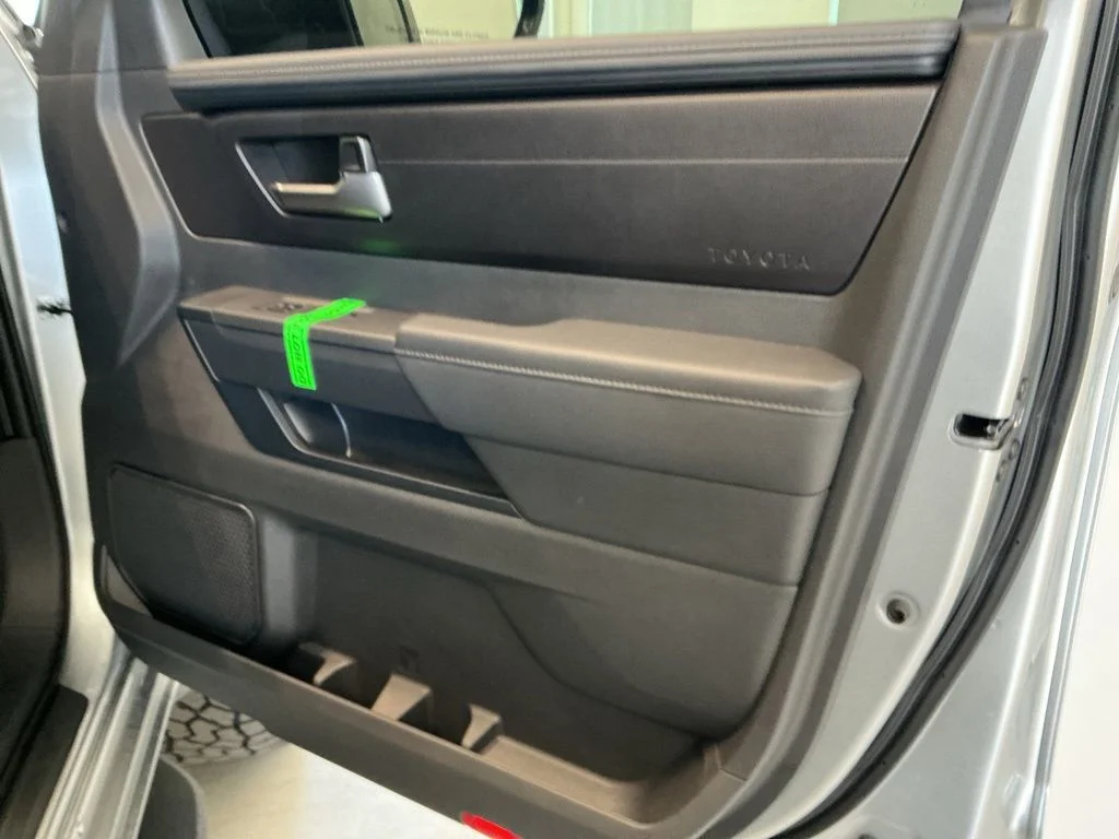 2026 Toyota Tundra SR5 - Photo 28