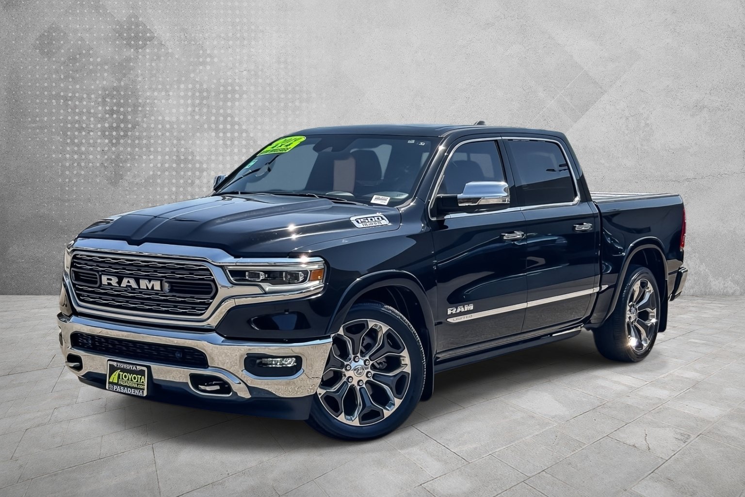 Used 2019 DIAMOND BLACK CRY RAM LIMITED image 1
