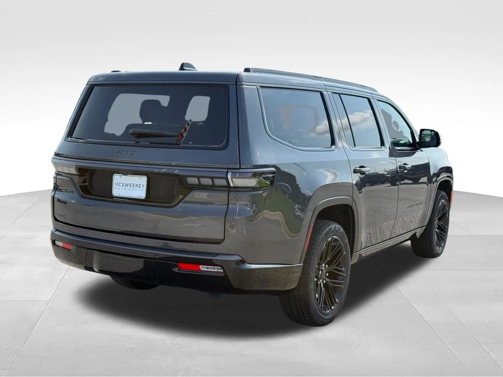 New 2026 Baltic-Gray Metallic Clear-Coat Exterior Paint Jeep Limited Reserve image 27