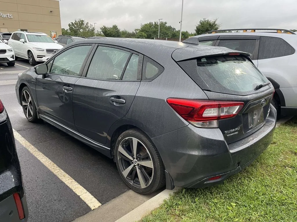 Used 2018 Magnetite Gray Metallic Subaru Sport image 3