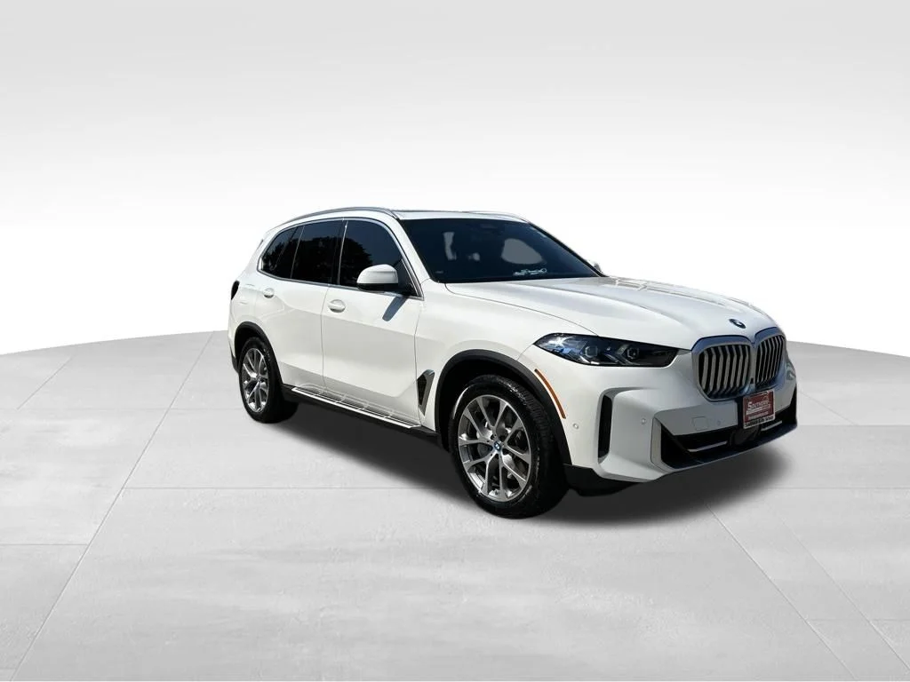 Used 2025 White BMW xDrive50e image 8