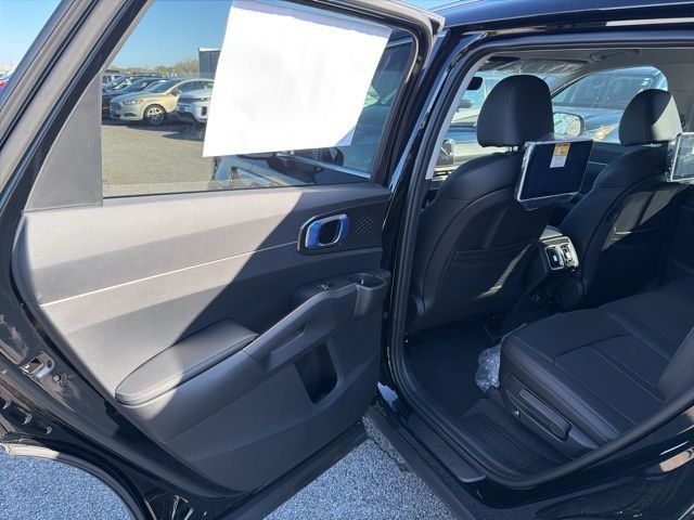New 2026 Ebony Black Kia S image 11