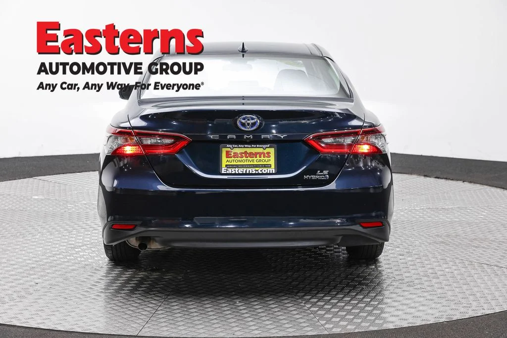 Used 2021 Blue Toyota LE image 6
