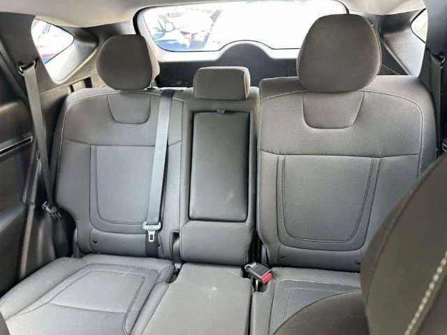 Used 2024 Black Pearl Hyundai SE image 30
