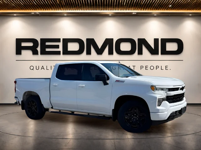 Used 2024 White Chevrolet RST image 7