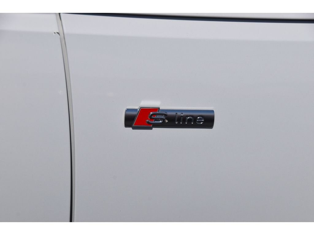 Used 2019 Glacier White Metallic Audi Premium image 28