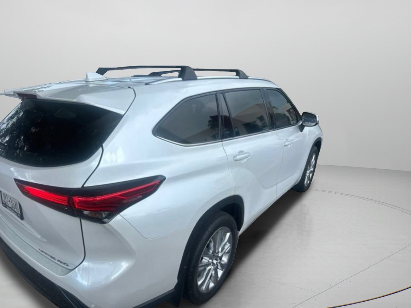 Used 2023 Pearl Toyota Limited image 7
