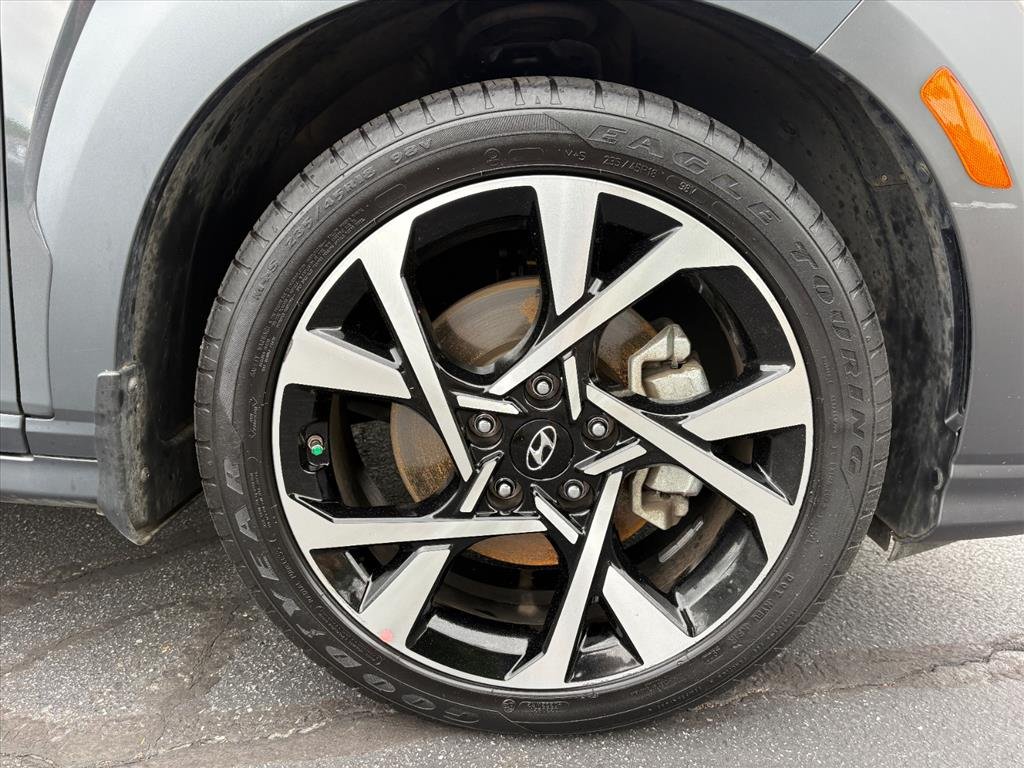 Certified Used 2023 Ecotronic Gray Hyundai Limited image 24