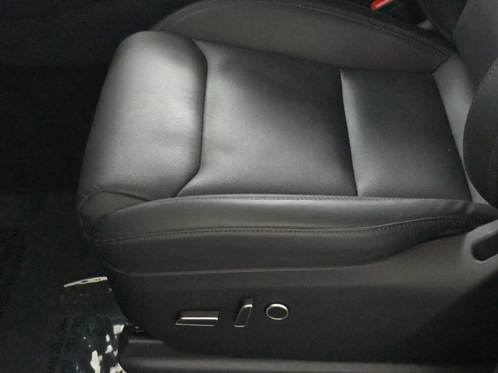Used 2025 Stealth Gray Tesla Base image 31