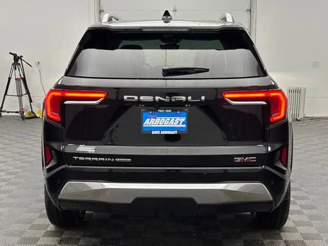 2026 GMC Terrain Denali - Photo 11