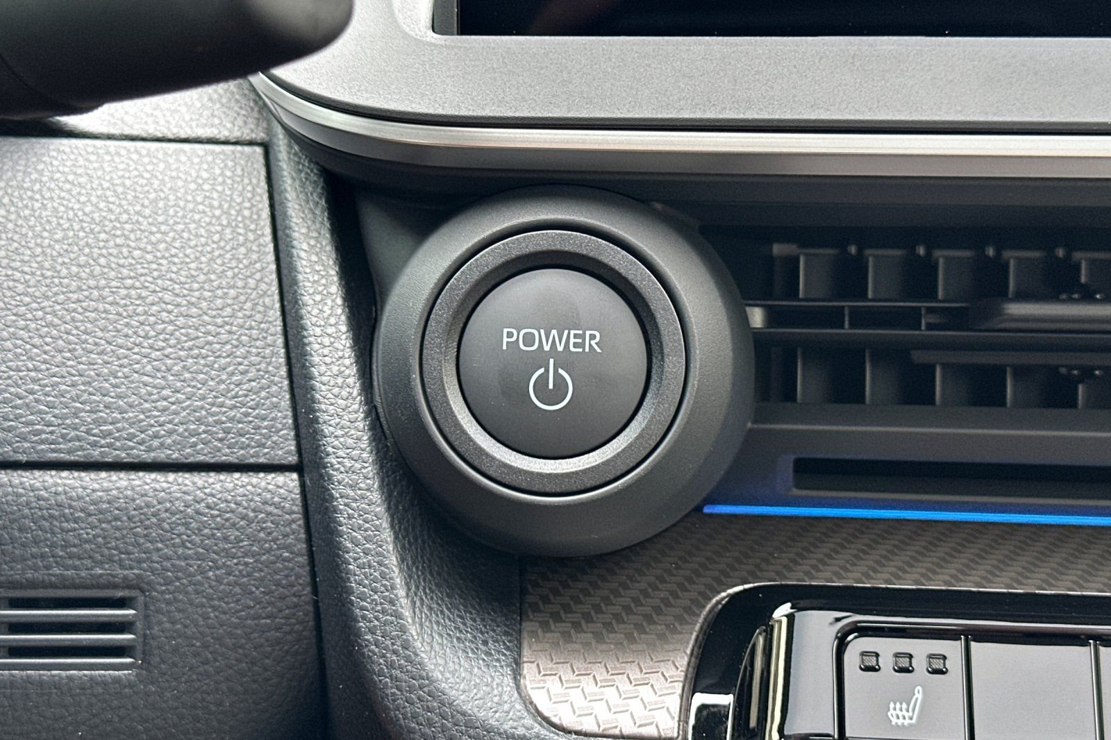 New 2026 Cutting Edge Toyota XLE AWD image 21