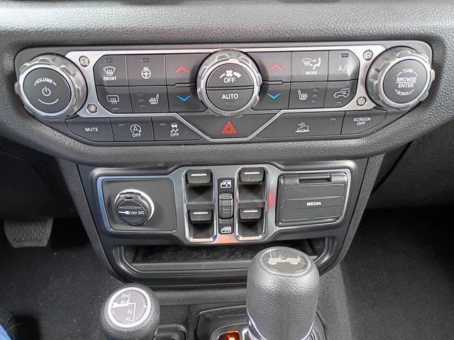 New 2026 Joose Exterior Paint Jeep Sport S image 17