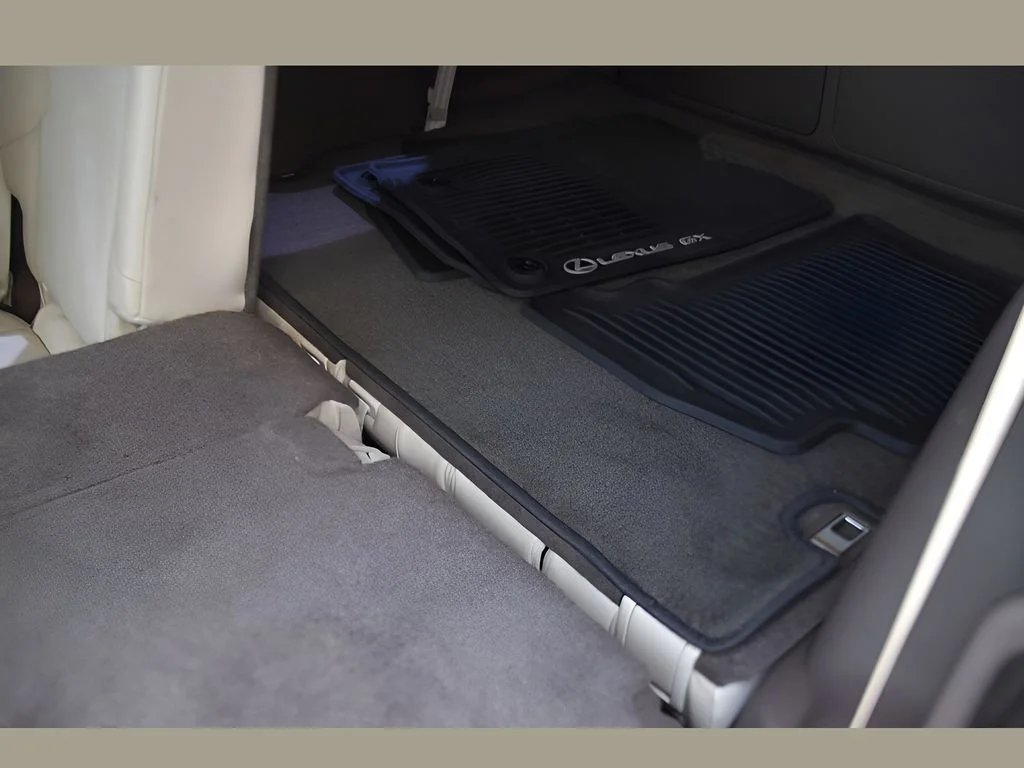 Used 2015 Black Onyx Lexus Base image 17