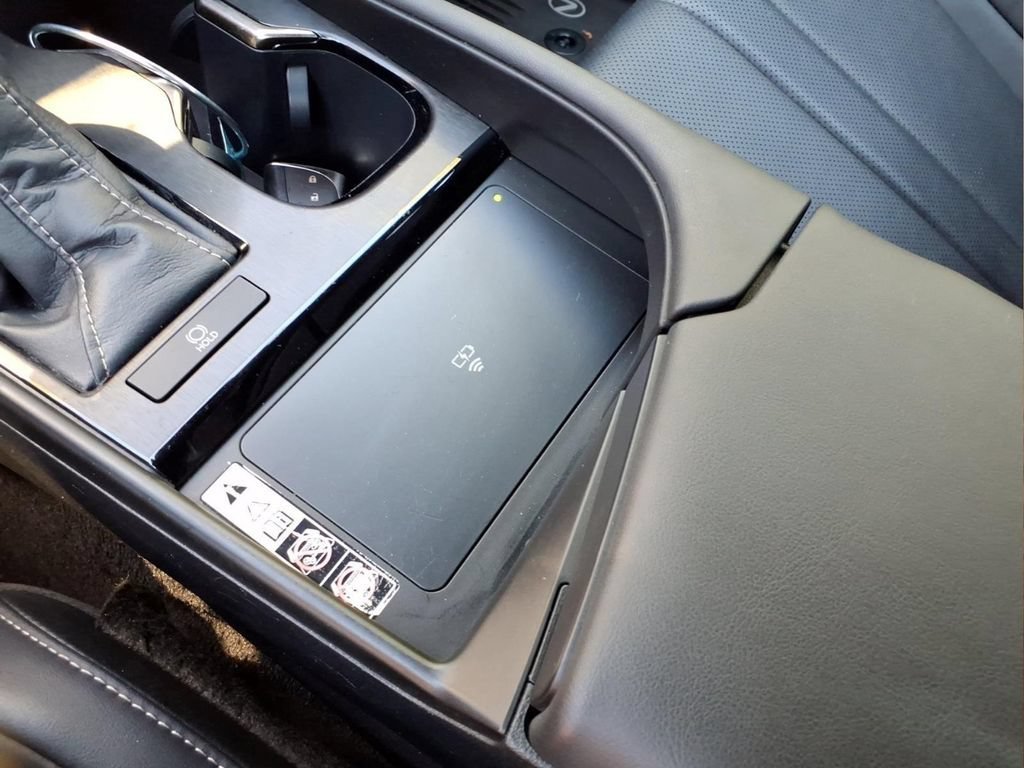 Used 2023 Black Lexus F SPORT Handling image 10