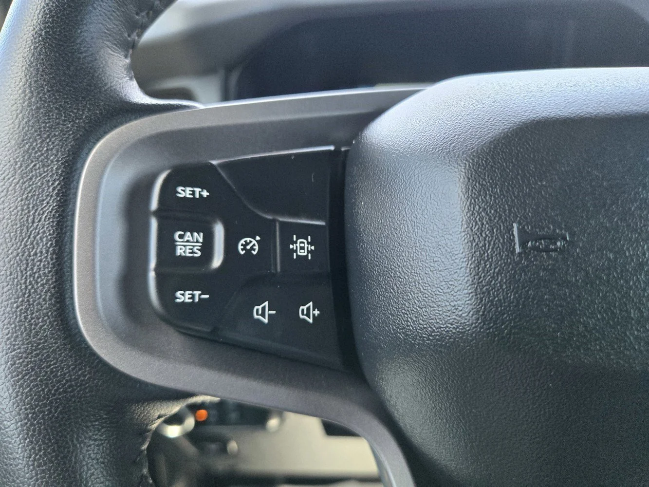 Used 2024  Ford Big Bend image 19