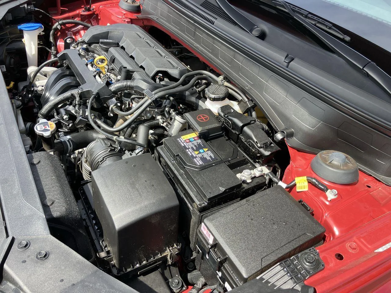 Used 2024 Red (Ultimate Red) Hyundai SEL image 34