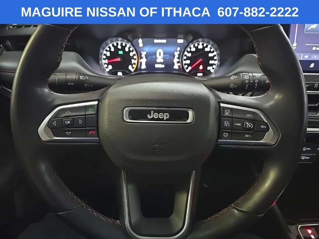 Used 2022 White Jeep Trailhawk image 18