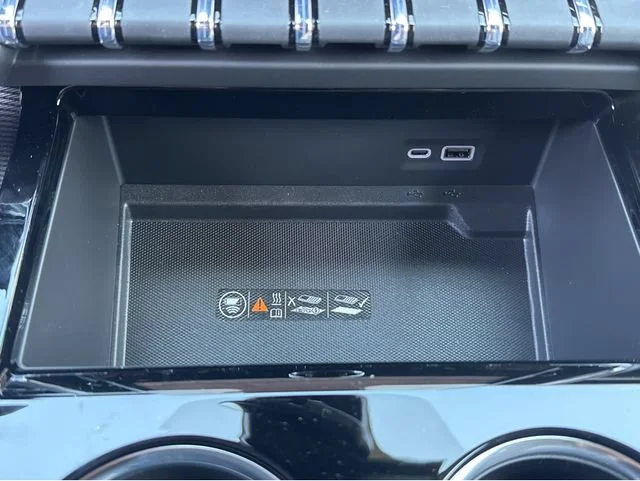 New 2026 Sterling Metallic GMC Elevation image 29