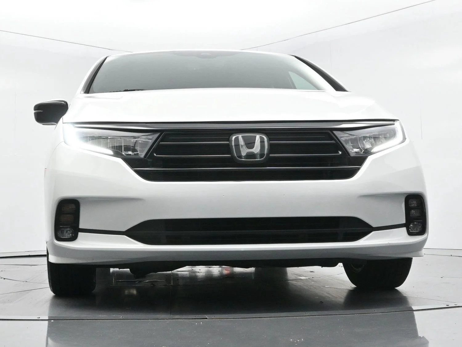 Used 2024 White Honda Sport image 41