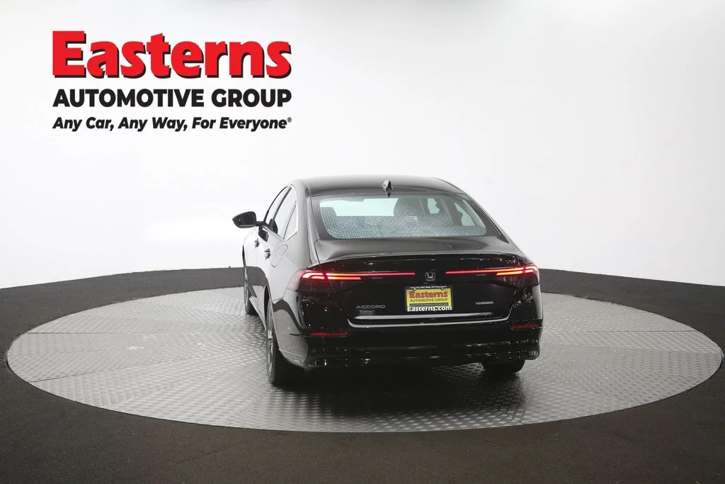 Used 2024 Black Honda EX-L image 37
