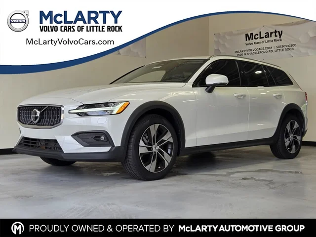 2026 VOLVO V60 CROSS COUNTRY B5 AWD PLUS