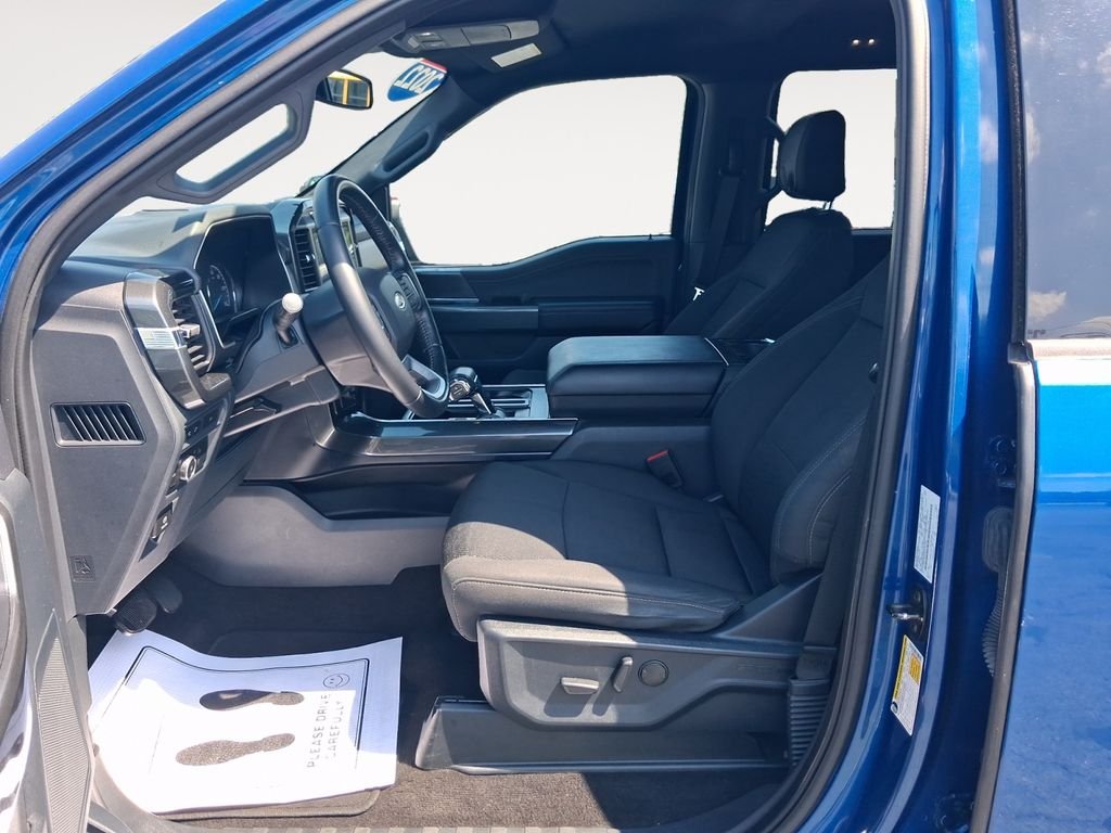 Used 2022 Blue Ford XLT image 9
