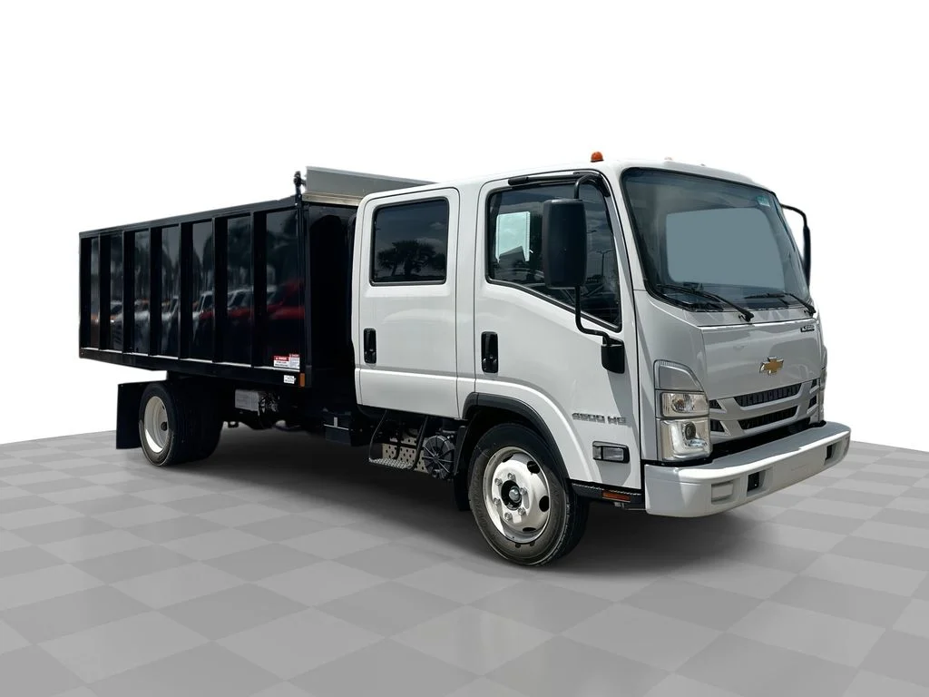 2024 Chevrolet Low Cab Forward 4500 Gas 176" WB Crew Cab's photo