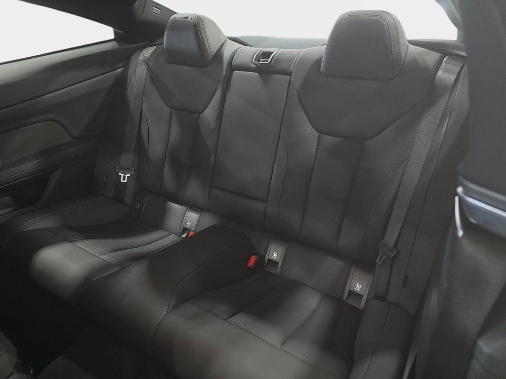 Used 2025 Black Sapphire Metallic BMW M440i image 25