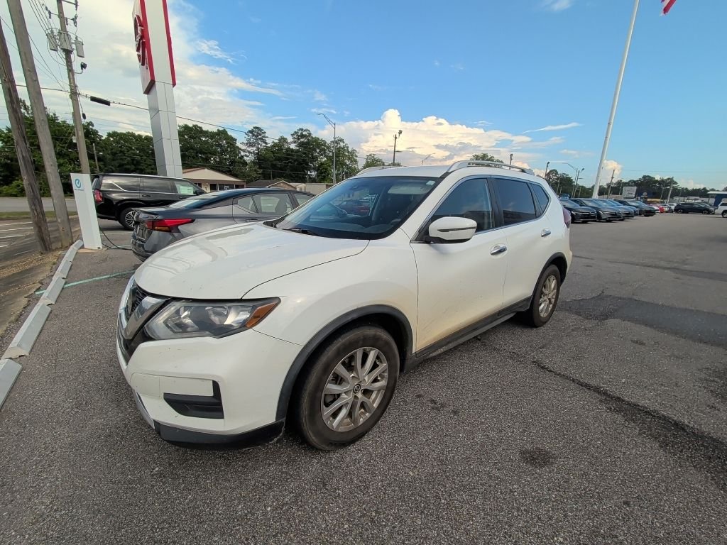 2019 Nissan Rogue SV FWD's photo