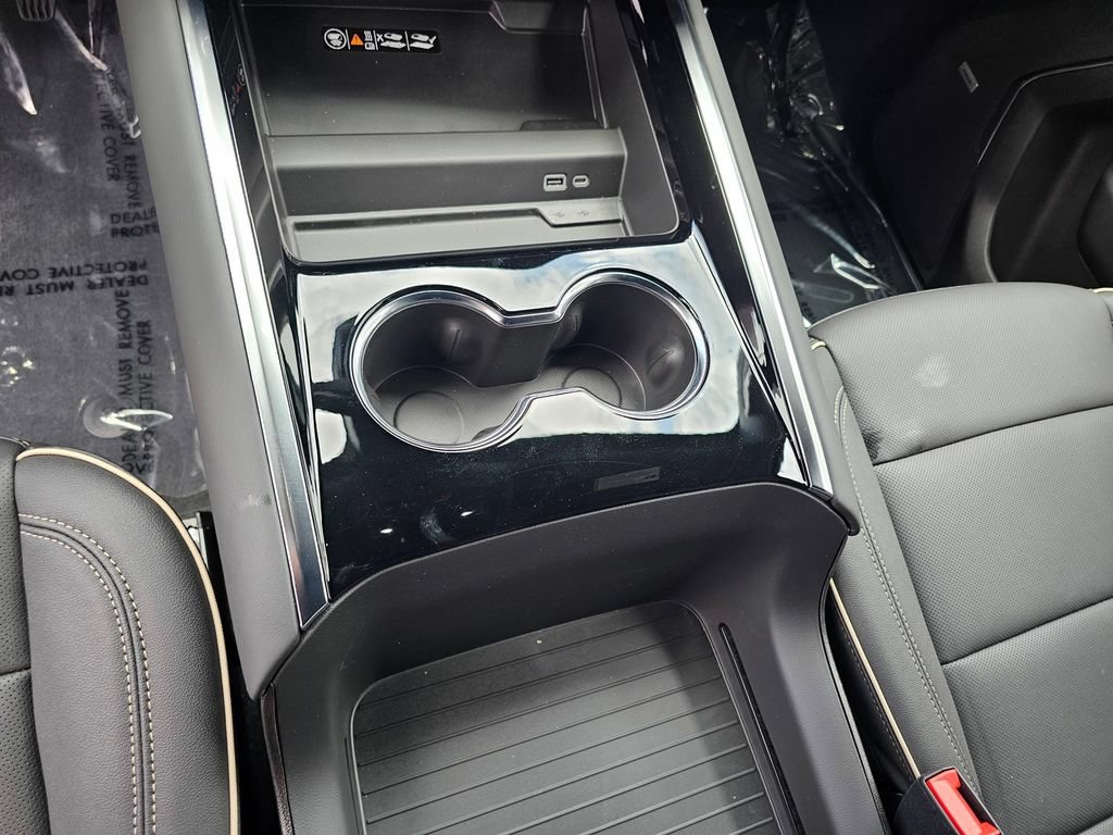 2026 Chevrolet Tahoe Premier - Photo 28