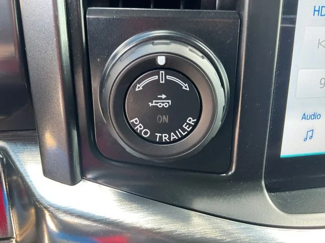 Used 2023 White Ford Lariat image 13