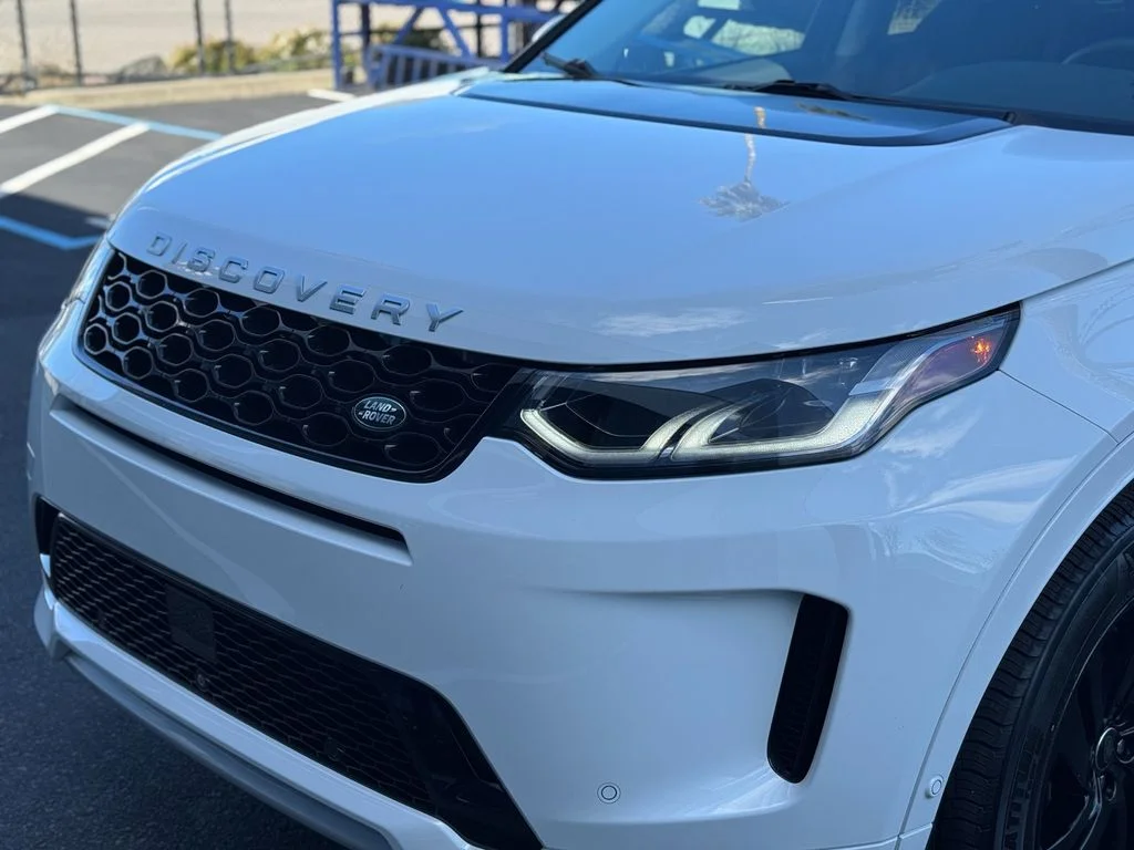 Used 2024 White Land Rover S image 5