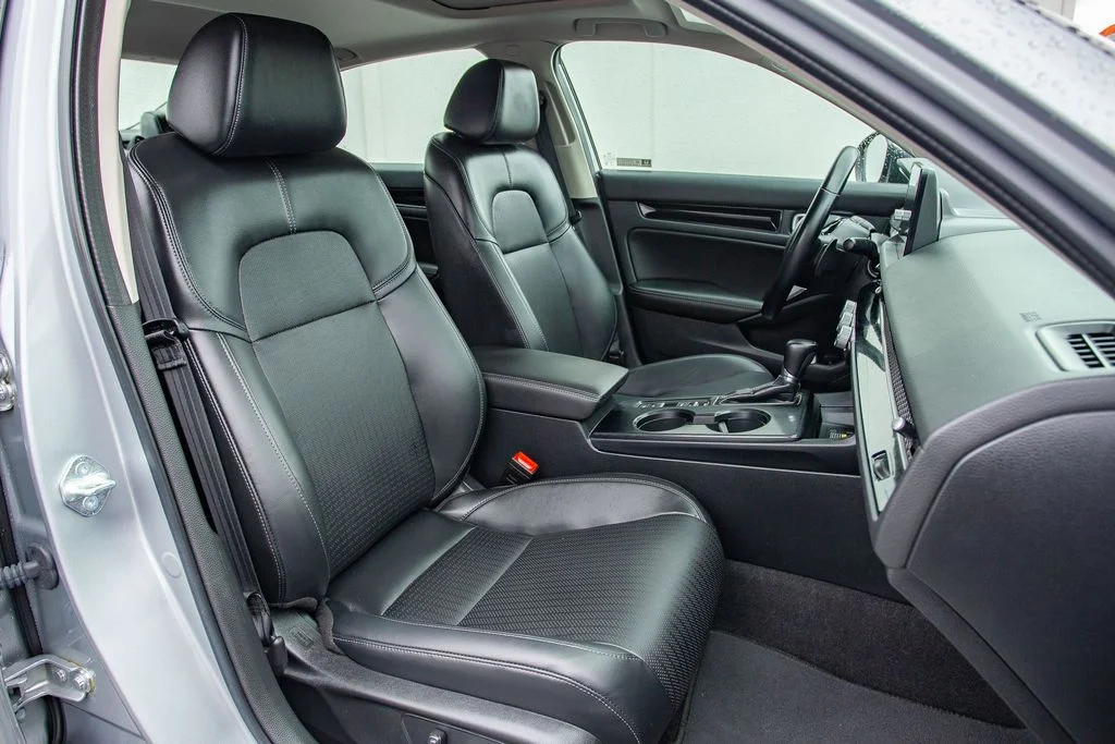 2023 Honda Civic Touring - Photo 22