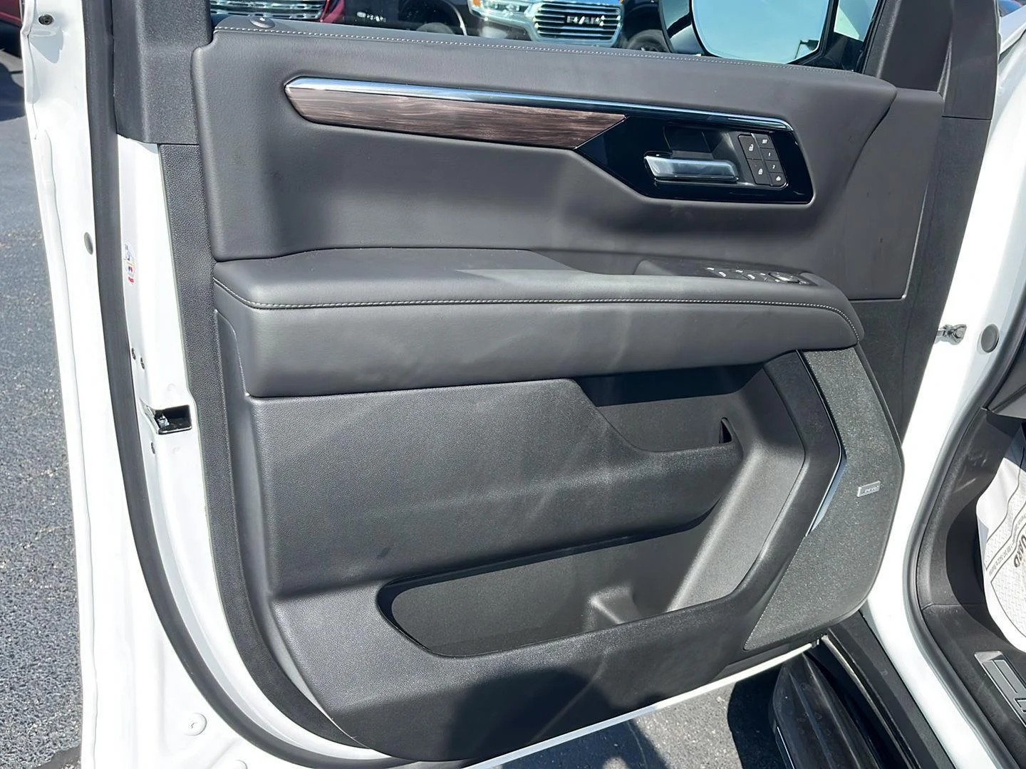 2026 Chevrolet Tahoe LT - Photo 19