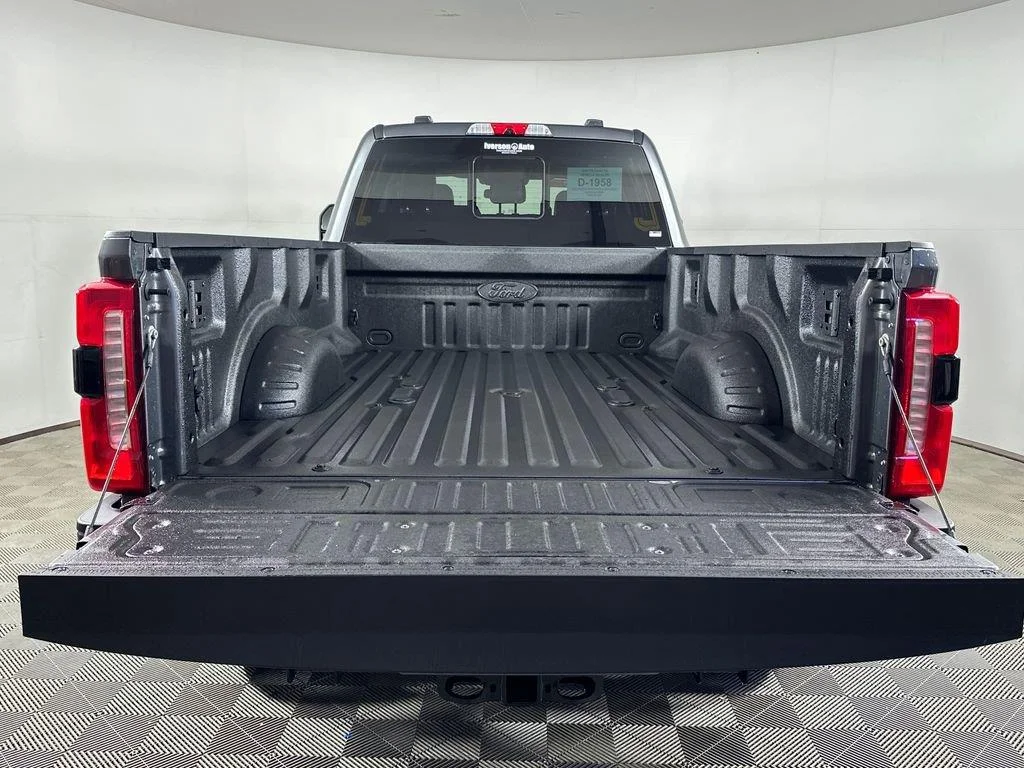 New 2026 Carbonized Gray Metallic Ford F-350® Lariat® image 9